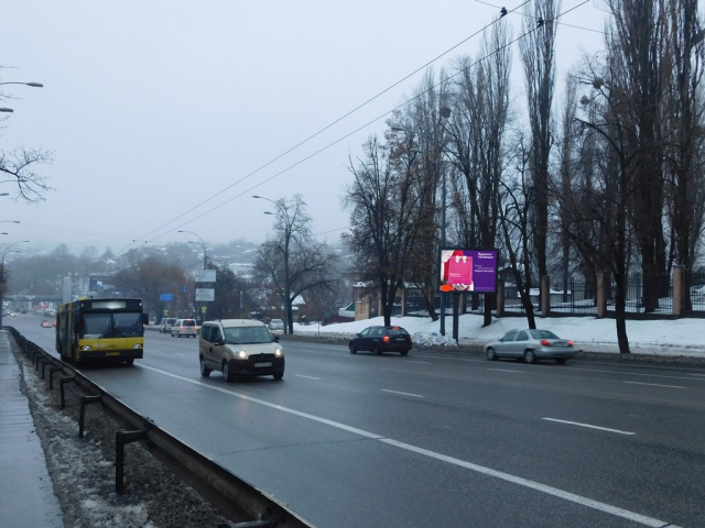 Скролл 3.14x2.3,  Лобановського Валерія пр.,108 ( Червонозоряний пр.),в напрямку б-р. Дружби Народів