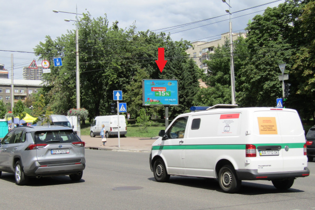 Цифрова панель 3.14x2.3,  Велика Васильківська вул., 127 (Парк Марії Заньковецької), в напрямку Палац "Україна"