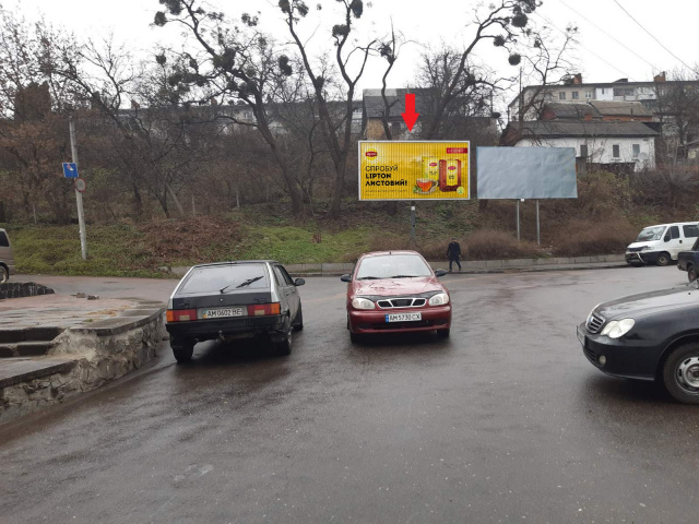 Призма 6x3, Жуйка вул., 10 (АЗС Marshal, АТБ-маркет, Полісся-Продукт, АТ "Житомиробленерго", АГРО-ЦЕНТР), в напрямку Бердичівське шосе Призма 6x3, Жуйка вул., 10 (АЗС Marshal, АТБ-маркет, Полісся-Продукт, АТ "Житомиробленерго", АГРО-ЦЕНТР), в напрямку Бердичівське шосе