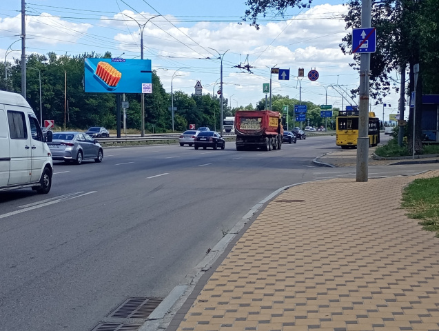 Цифрова панель 6x3,  Заболотного вул., 156/1, на розподілювачі (АЗС "ОККО", АЗС "WOG"), в напрямку Столичне шосе