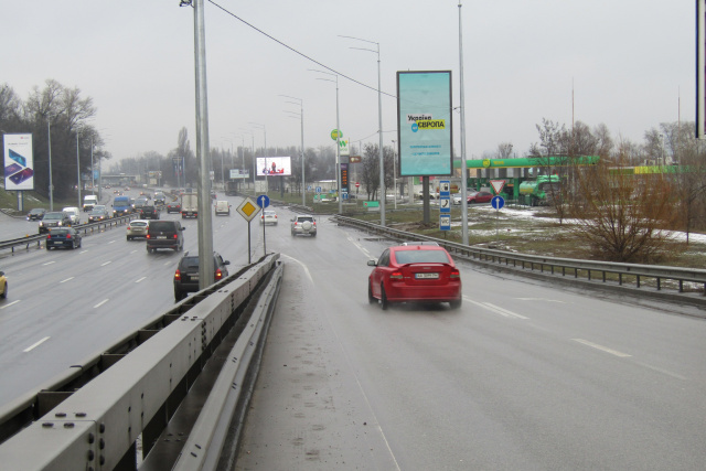 Беклайт 8x4,  Наддніпрянське шосе, 8 (АЗС "WOG", АЗС "АВІАС плюс"), в напрямку міст Патона