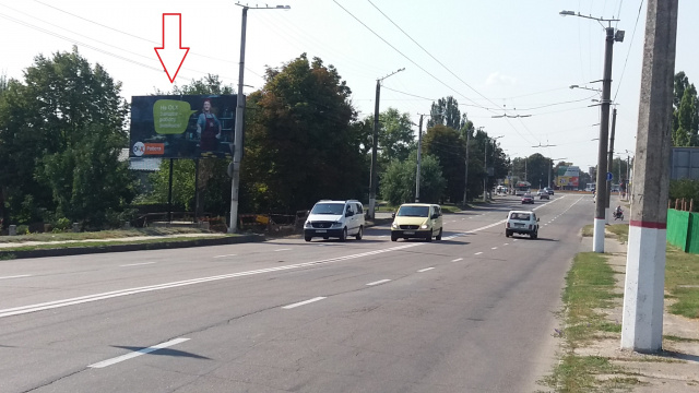 Щит 6x3,  Шухевича Романа вул. (Лейтенанта Шмідта вул.) - Лермонтова вул., (Автовокзал, магазин Фейєрверків, "Аерополь"), в напрямку Вул. Короленка