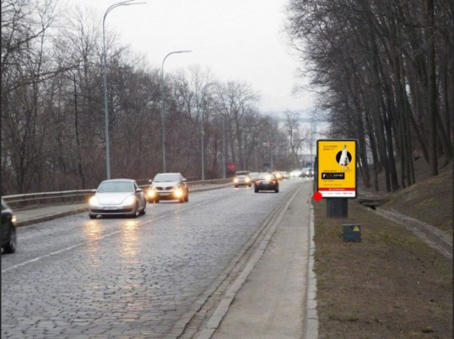 Сітілайт 1.2x1.8,  Дніпровський спуск, 400 м до повороту на Набережне шосе
