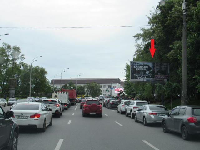 Призма 6x3,  Васильківська вул. 37, в напрямку Васильківська пл.( Амурська пл.)