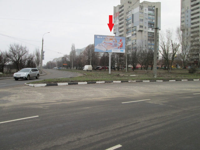 Щит 6x3,  30-річчя Перемоги вул. / Руставі вул. (Кільце Руставі, автомийка "Рось", спорт-клуб "Тонус"), в напрямку в центр міста