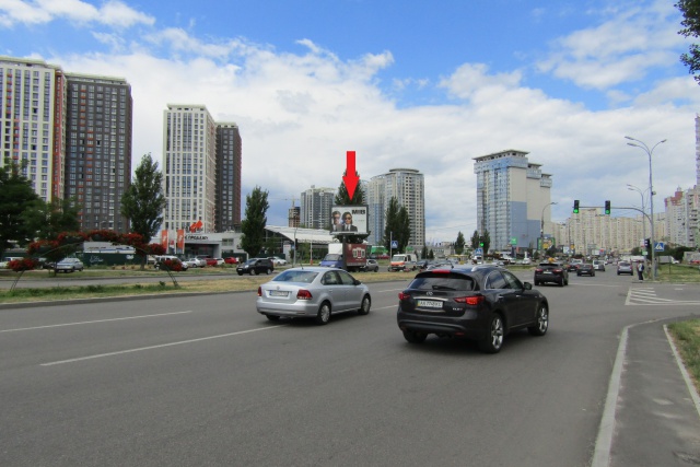 Скролл 3.14x2.3,  Дніпровська набережна, 33 (ТЦ Аркадія, Комфі, ТЦ River Mall, Білла, АТБ-Маркет), в напрямку міст Патона