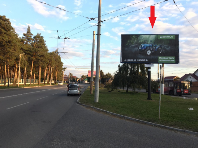 Щит 6x3, Короленка вул. (На роздільнику), (100м. До АЗС "ОККО") в'їзд в місто з Черкас Щит 6x3, Короленка вул. (На роздільнику), (100м. До АЗС "ОККО") в'їзд в місто з Черкас