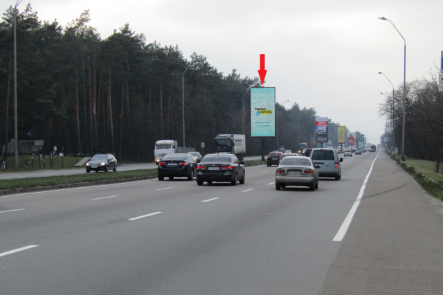 Беклайт 3x6, Броварський просп., На роздільнику (16 + 800, Леруа Мерлен, Novus, ЖК "Лісова казка", Фора), в напрямку Києва Беклайт 3x6, Броварський просп., На роздільнику (16 + 800, Леруа Мерлен, Novus, ЖК "Лісова казка", Фора), в напрямку Києва