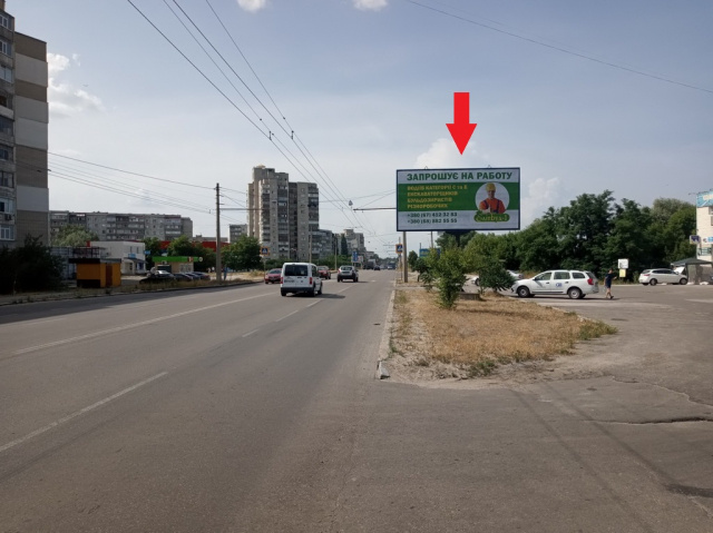 Щит 6x3,  Героїв Крут вул.(Черепіна вул.),36 ,(салон меблі "Статус", "Еко- Маркет",АЗС "ANP",салони "Ssang Yong","Chery") ,у напрямку вул. Супруна