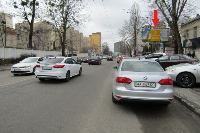 Щит 6x3,  Михайла Максимовича вул.(Трутенка Онуфрія вул.), 10 (Академія СБУ, ЖК "Нова Англія", ЖК "Паркленд", Сільпо), 600м. від ст. м. Васильківська), в напрямку Кільцевої дороги