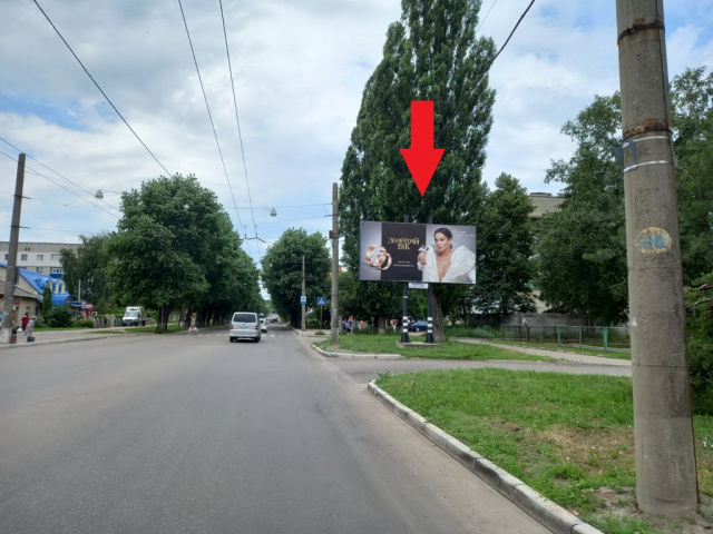 Щит 6x3,  Кондратьєва Герасима вул.(Кірова вул.) -Гамалія вул.,( Піцерія "Venecia",Храм Іоана Руського,Афганський сквер, ОщадБанк),у напрямку виїзда з міста
